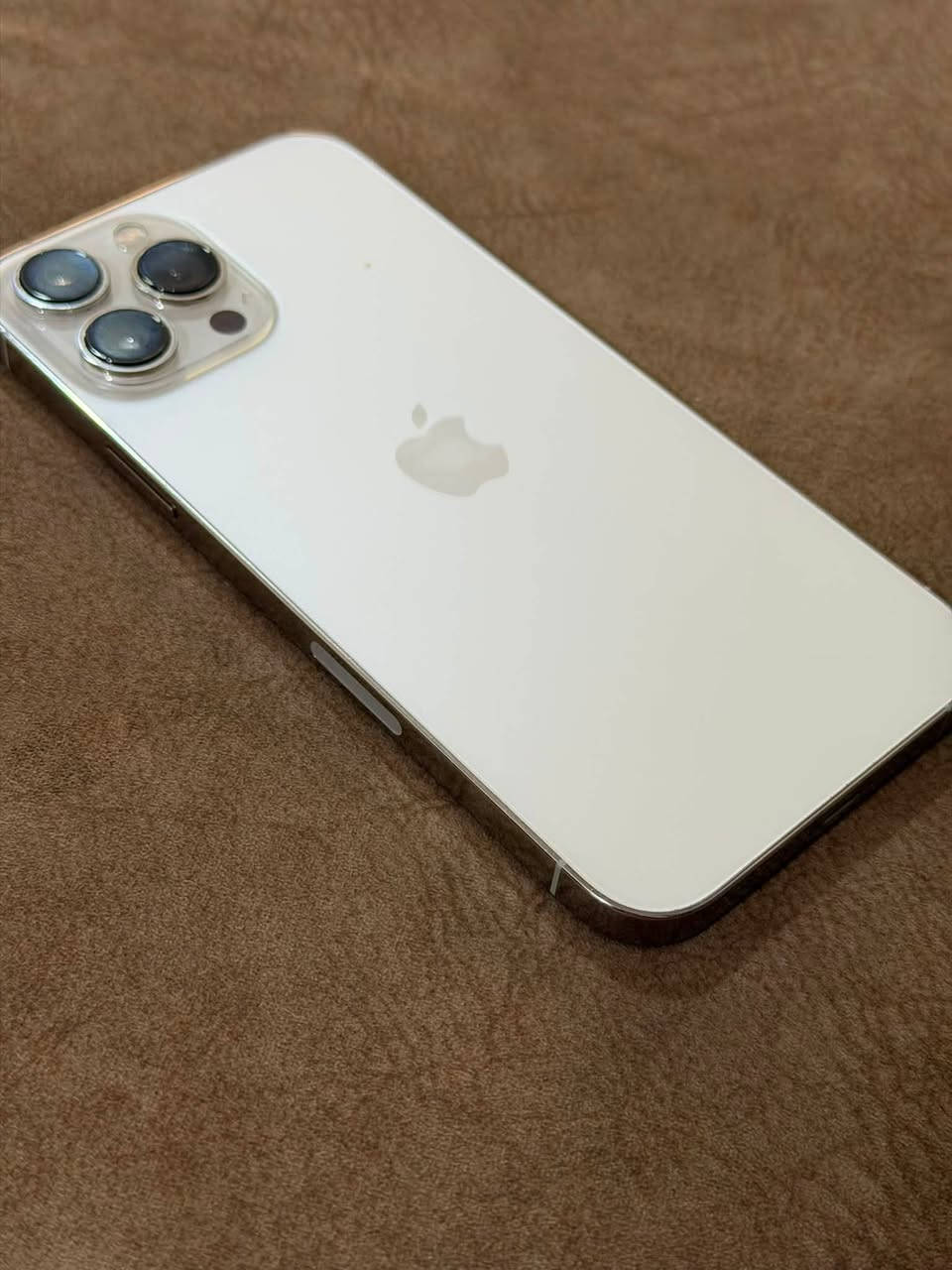 Iphone 13 pro max
جهاز نضيف فول على ايدي مشتري من الشركة جهاز امريكي و مكفول ابد ما مفتوح و نضافه ١/١ بطاريه ٧٦ سعر ٦٠٠ قفل جهاز و حافظه و اير شاحنه ***********بغداد

