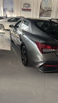 HYUNDAI ELANTRA 2025 SEL بجم كبس بدون ايرباك  بدون دواخل و شاصي جملغ و...