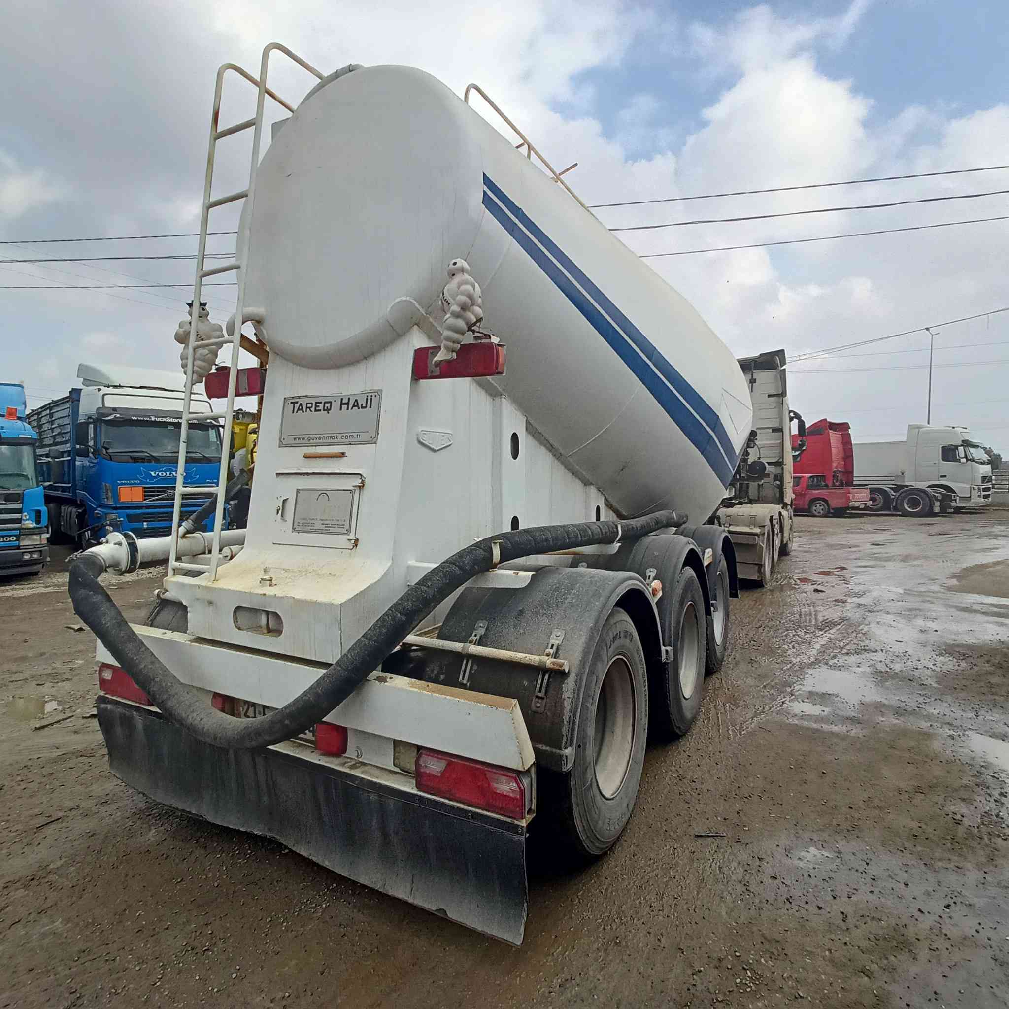 سايلو طارق حاجي موديل (2015) دويز بلادي فصل وربط سليمانيه 
عنوان كركوك طريق المطار مقابل جسر حزيران 
معرض المتوكل 
***********
***********
***********
