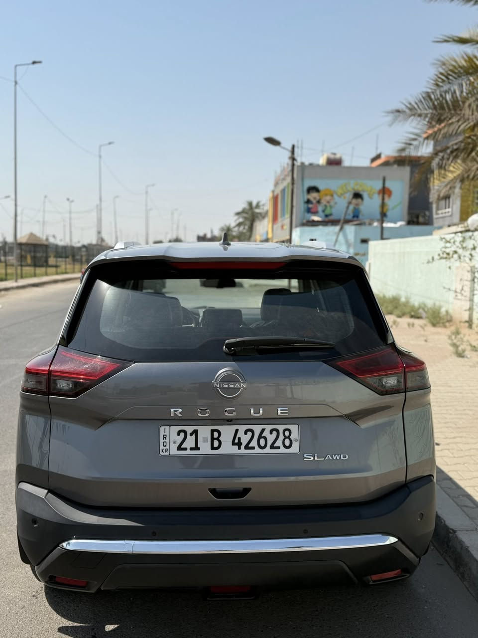 سلام عليكم من رخصه الادمن
للبيع نيسان روج 2023 sl awdفول كامل 

بنوراما +بردات 

رادرات 360 درجه + كامرات 360 درجه 

سياقه ذاتيه وتوقف ذاتي 

جنطه كهرباء شفط 

هند بريك بصمه + أتو هولد ( نظام ازدحامات ) 

نقاط عمياء + تنبيه جانبي 

سماعات Boss + دمام مانع ضوضاء 

السياره حادثه كلشش خفيفف وجديده 

السياره ماشيه 27 mi 

 سياره بدون اي نقصصص حته دهن  مبدل جديد 

السياره رقم سليمانيه وبأسمي ومكانها بغداد  

استفسار اكثر ***********
