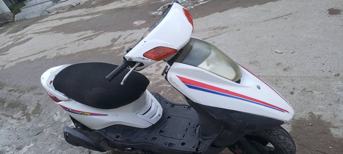 سلام عليكم دراجه بريز نضيفه وحلوه...لا نضوح ولا تبخير... أوراق كامله.. دراجه خير من الله... العنوان بغداد البياع الرقم ***********
