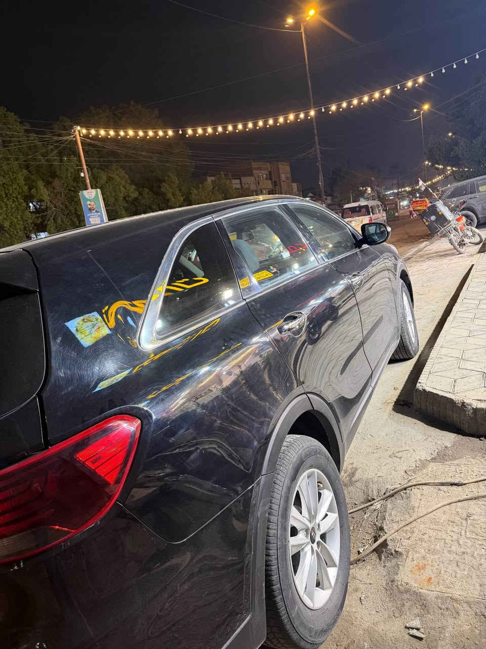 سورنتو 2020 
6 سلندر 
7 راكب 
*********** بغداد, العراق
