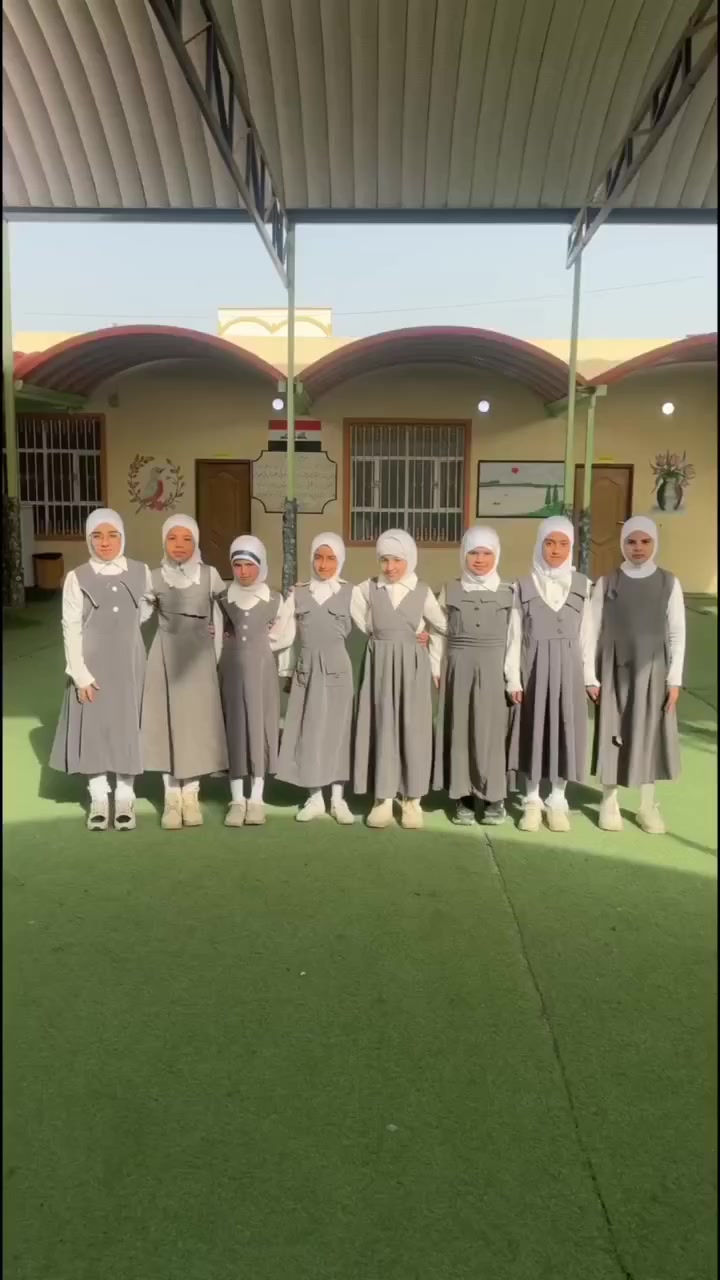 قدّمت تلميذاتنا نشيد (لغتي لغتي)، نشيدٌ يعكس جمال لغتنا العربية وأهميتها في حياتنا، ويغرس في قلوب أطفالنا حب الحرف والكلمة منذ الصغر.
لغتنا العربية ستبقى نورًا نهتدي به، وجسرًا يصلنا بتاريخنا ومستقبلنا.
اشراف الست المبدعة : فاطمة الحسناوي 
للاستفسار: [***********]
📍 النجف الاشرف -ناحية العباسية -قرب كراج البلدية
