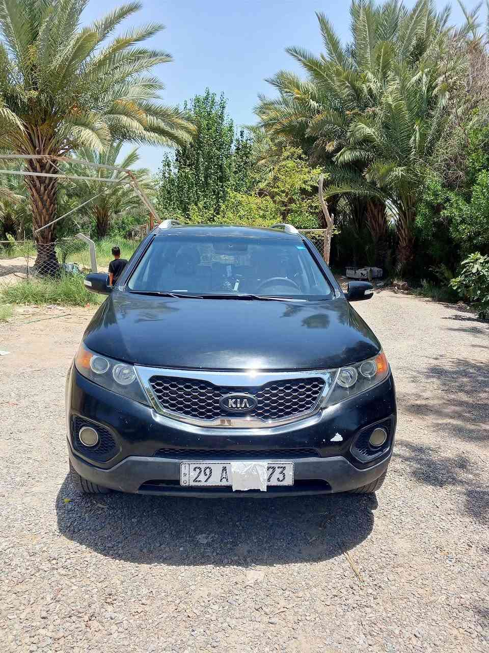 سورنتة 13امريكي محرك 2400 تبريد قطعتين ثلج حادثها فقط چاملغ وبنيد بدون تبديل السيارة بسمي للاستفسار ***********
