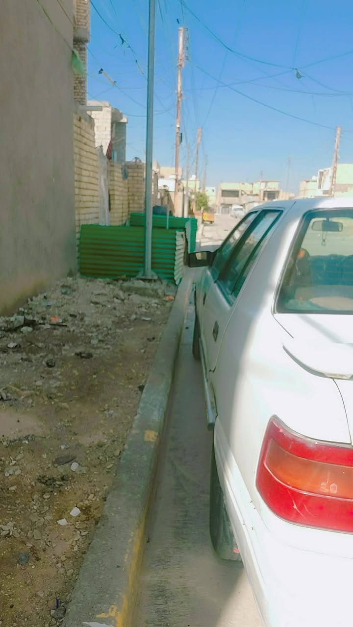 السلام عليكم هوندا اكسله موديل ٩٣كير مكينه  خير  من الله السنويه  بأسمي  هزه  جديده  السياره  معمره كهربائي كله شغاله تخم تاير  نضيف  مكان  السياره  حسينيه  الراشديه غير  متواجد  عالفيس  الرقم ***********    السعر 22
