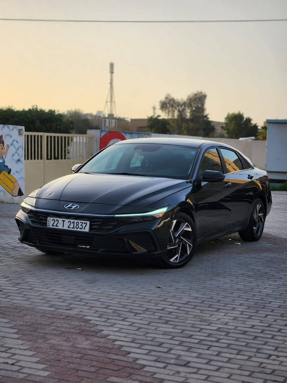 السلام عليكم
الانترا موديل 2024
لون اسود🏴🏴🏴🏴

فول مواصفات 

رقم أربيل جديد 

معروفه مواصفات لمتد معروفه
فتحه سقف 
كشنات جلد تدفئه 
كهرباء 
سايد بريك كهرباء 
رادارات اماميه جانبيه خلفيه 
شاحن وايرلس 
قياده ذاتيه 
اناره داخليه
تحذير الخروج عن المسار 
مانع تصادم 
شاشه دجتل 
تبريد بيانو 
اضائه خلفيه لد 
لد نهاري 
كامره خلفيه
محرك 2000 دوش 
تشغيل عن بعد 
باقي المواصفات معروفه ما يحتاج اذكرهن 

حادث شبر بل بنيد صبغ فقط 
مكان السياره بغداد زيونه
السعر 169$$$
للتواصل ***********
