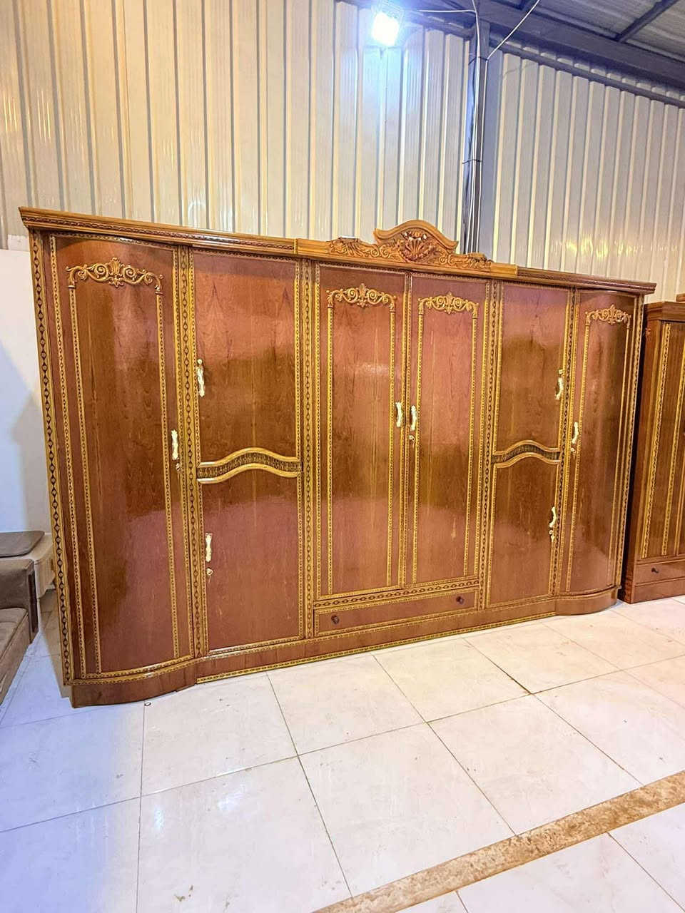 غرفه عراقيه مستخدام
نضافه 90
صاج 4ملم 
7قطع 
سعر ٨٥٠بيهة مجال***********وتساب
نقل وشد مجانأ لكل مناطق بغداد
😉🎁♥💪
