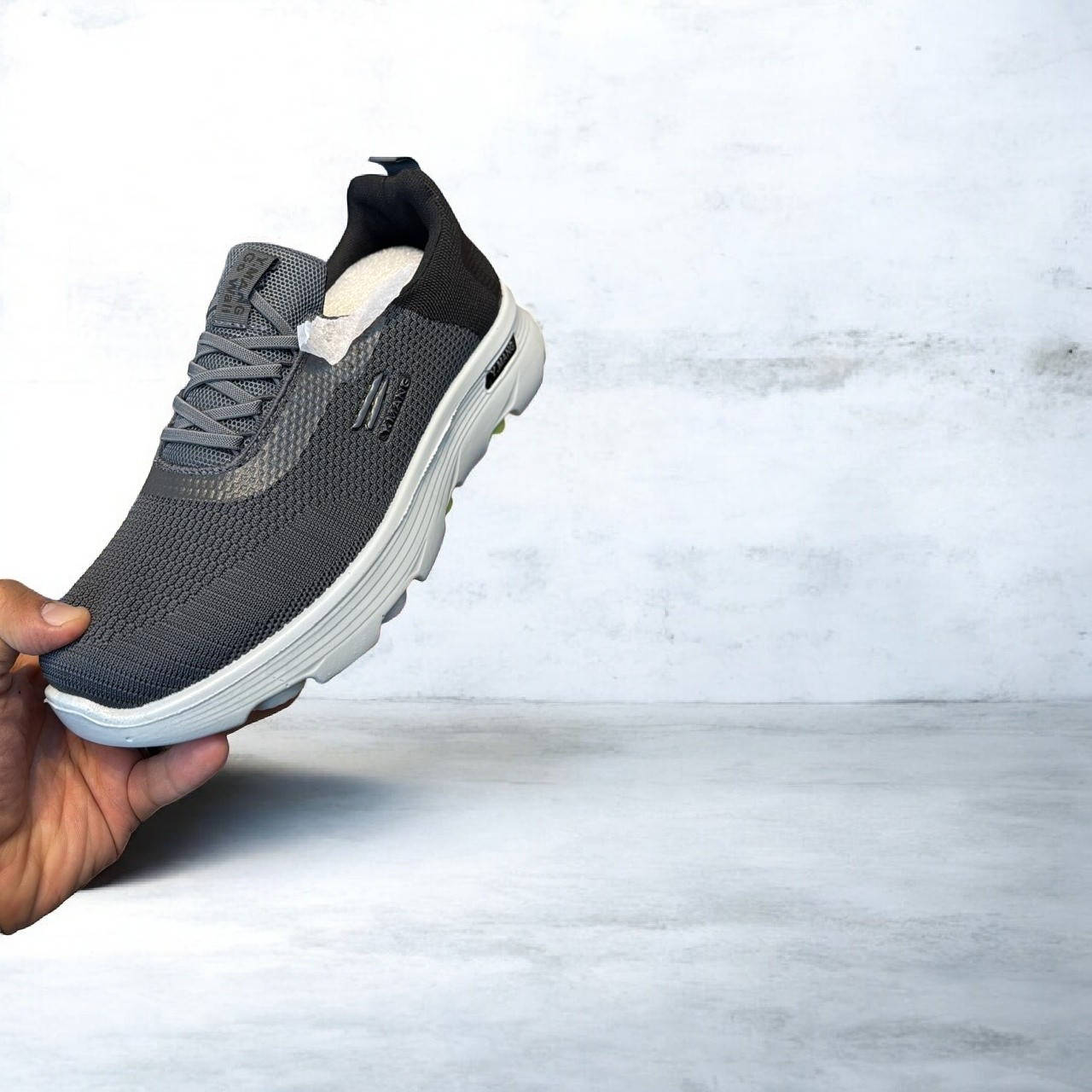 🔥 عرض قوي ولمدة يومين فقط 🔥
                ✅قياسات خاصه ✅ 
موديل سكجرز الجديد  أنيق وخفيف جداً
مريح للمشي والاستخدام اليومي
قياسات خاصة المتوفرة:
44 – 45 – 46 – 47
💰 السعر المفاجأة: 21 ألف فقط
🚚 التوصيل متوفر لكافة المحافظات
الكمية محدودة…
اللي يحتاج قياسه يراسل الصفحة قبل ما يخلص الموديل.
 #قياسات_خاصة #قياسات_كبيره #احذيه #بغدادي #اكسبلور_explore


**إذا كنت صاحب هذا الإعلان وتريد حذفه لأي سبب، رجاءا أرسل رسالة إلى الدعم الفني**