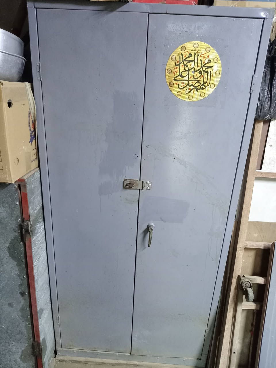 جك 20طن لوكر حديد نضيف
للبيع الديوانيه ***********
***********
