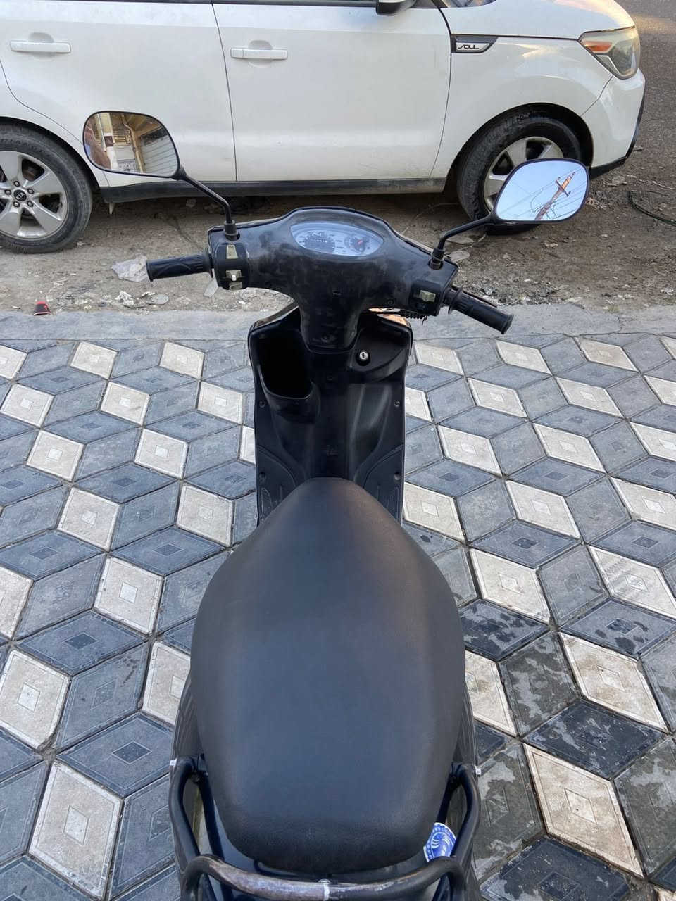 دراجة ماكس قجمة120 دراجة حلووة ونضيفة كاملة من كلشي  والسعر550 وبيهة مجال لطيبين 
***********
