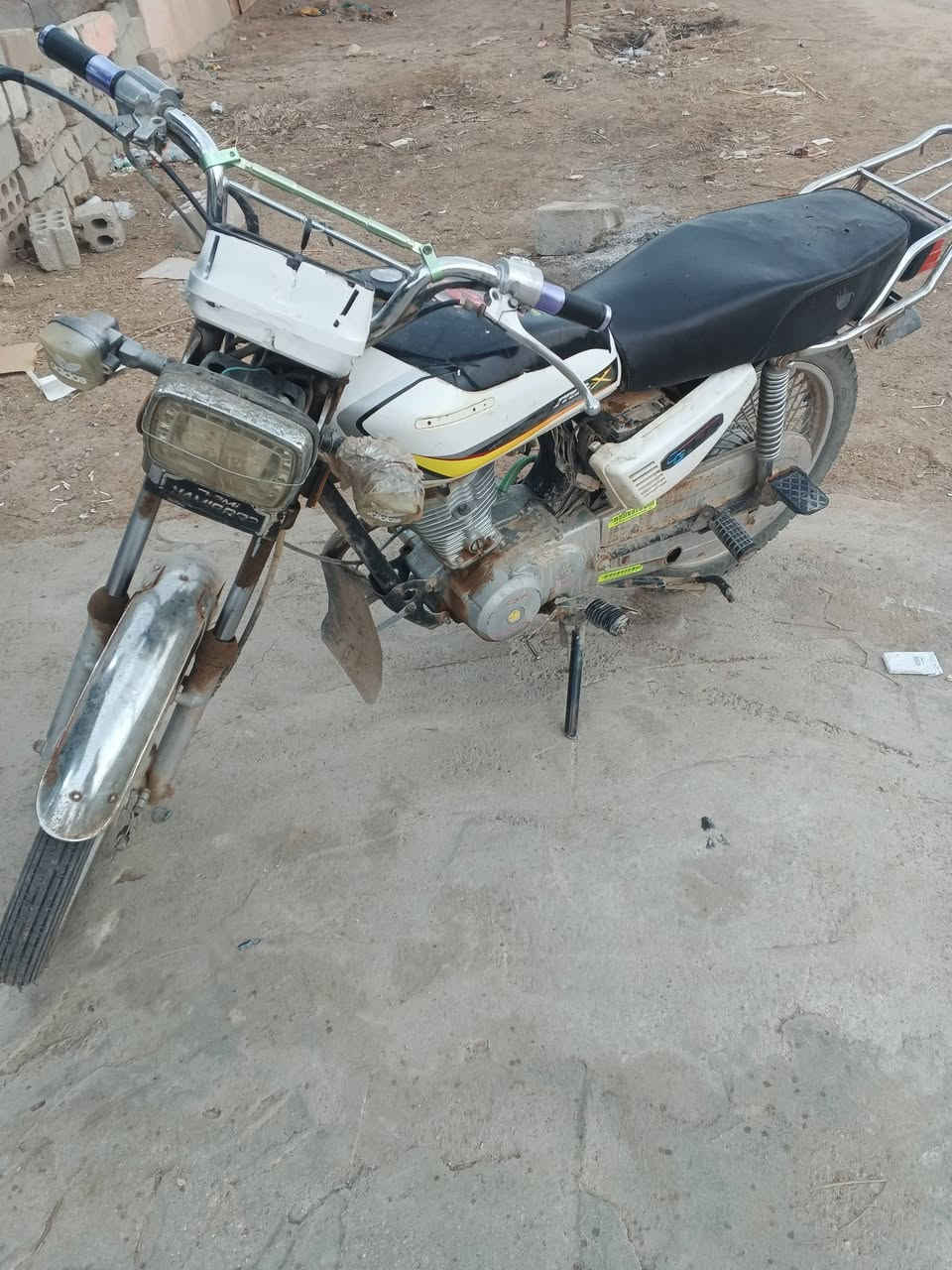 سلام عليكم دراجه تايكر لبيع لدراجه نضيفه الله شاهد نضيفه ما مجفته مديل 2020اوراق صوليه مكان طوريج جناجه


**إذا كنت صاحب هذا الإعلان وتريد حذفه لأي سبب، رجاءا أرسل رسالة إلى الدعم الفني**