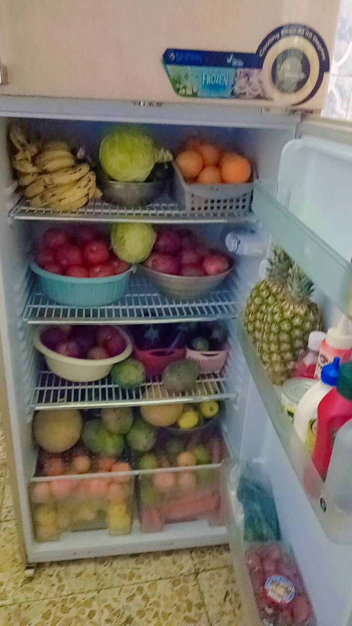 كنتور ٦ باب السعر ١٥٠ 
ثلاجه ١٨ قدم نوع شارك السعر ٥٠٠ وبيها مجال 
غساله صحون السعر ٢٥٠ وبيها مجال غير مستخدمه ماعندي تأسيس الها

للاستفسار ***********
