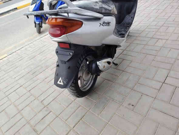 دراجه دولفين للبيع السعر ٣٥٠ وبيهه مجال الشراي يتصل عل الرقم *********** مكانهه السماوه كرهبايات شغاله سلف هندر مكينه ناعمه
