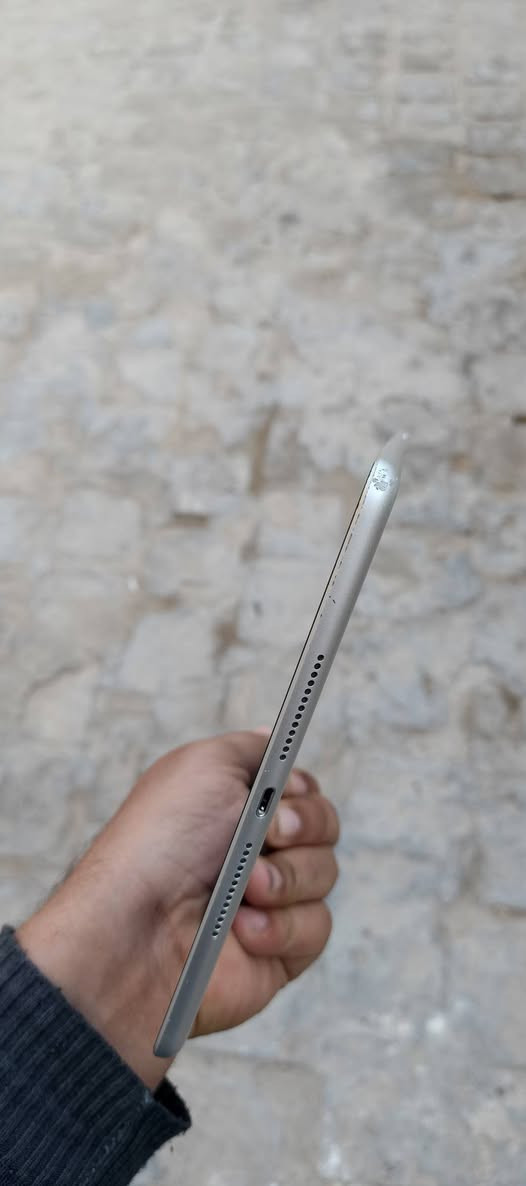 سلام عليكم ايباد 9 ذاكره 64 نضيف مبدل كلاس اصلي ومكفول سعر 190 وبي مجال مع شاحنه الاصليه فقط مكاني حي العسكري


**إذا كنت صاحب هذا الإعلان وتريد حذفه لأي سبب، رجاءا أرسل رسالة إلى الدعم الفني**