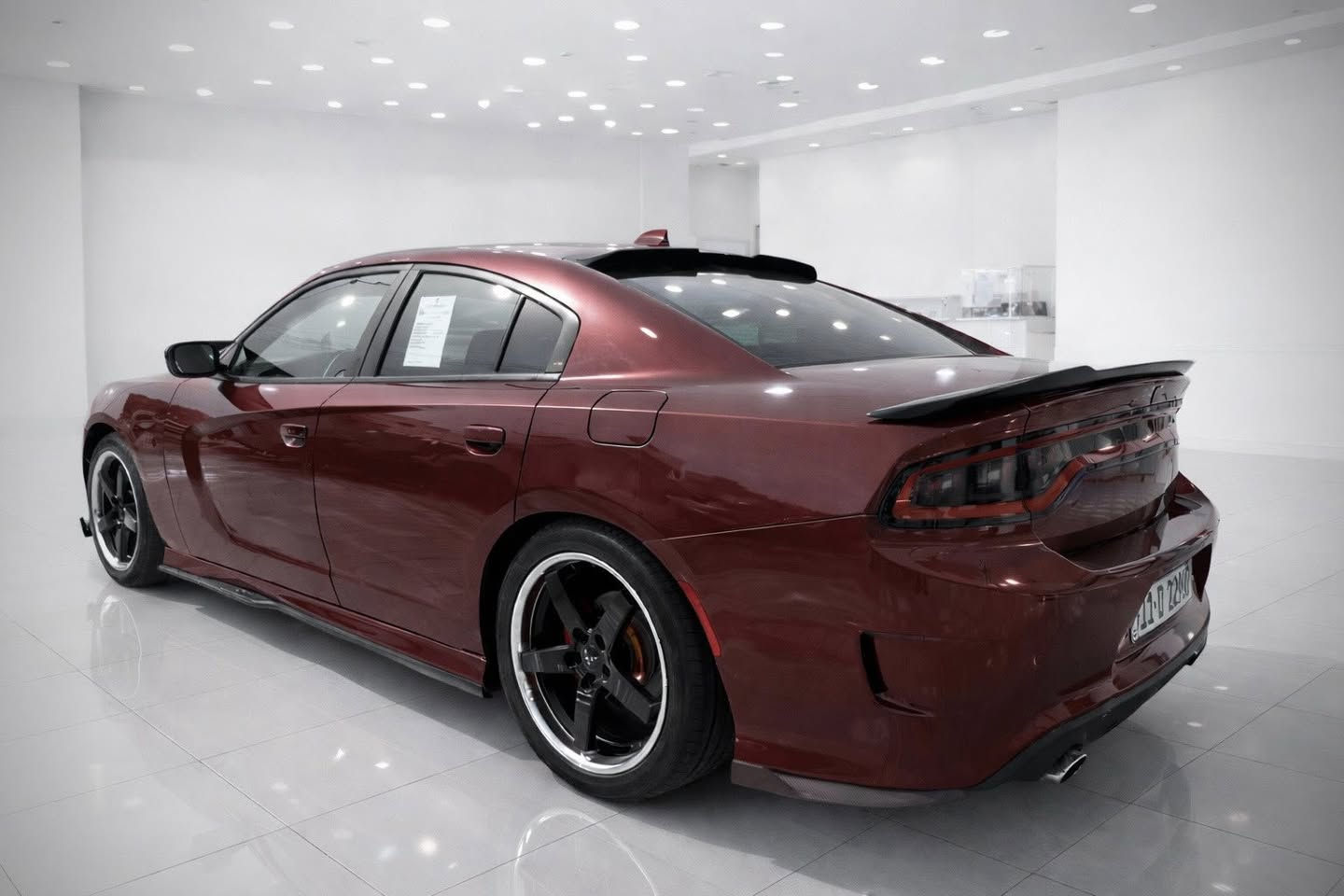 جارجر 2019gt اصل
فول عده الفتحه
بصمه 
تشغيل عن بعد 
كامرا 
حساسات 
رادار جانبي 
تخم تاير جديد 
ويل جديد 
كفرات فجوج برمبو 
سقف روز 
داخل كابورن فايبر 
فول كماليات 
حادثه موضح بصور + سونار 
رقم بغداد رقم حلوو 
بسمي مكاني بغداد قرب مجمع بسمايه السكني 
***********
السعر 195بيها مجال بسيط كلش
