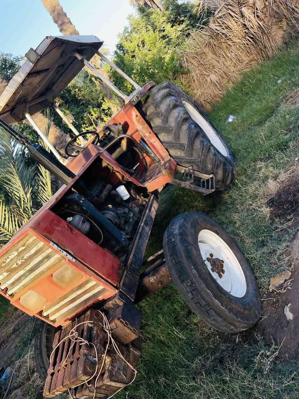السلام عليكم فيات مديل 82مكفوله كفاله عامه تايرات جدد كير ومحرك خير من الله جاهزه للشغل كلشي شغال وياهه مثرامه انكليزي الاصلي  ارقام وسنويه رقم انكليزي بسمي للستفسار***********
