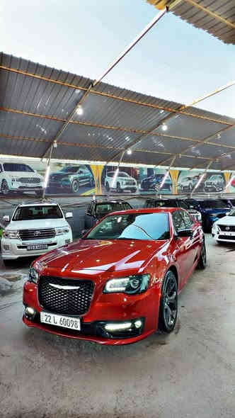 سلام عليكم 
اوباما 2020
بصمة وتشغيل عن بعد 
ماشية 82 
حساس خلفي 
ويل 20 
شاشه وكامره خلفيه
دمام خلفي 
شفتات ستيرن
كشنات كهرباء 
كشنات جلد 
بجم عريض 
بلوجكتر 
حادث شخط صفحة الصدر  صبغ 4 قطع بدون دواخل بدون تبديل. بدون ايرباك 
سعر 240$ وبيها مجال 
عنواني كاظمية 
***********
