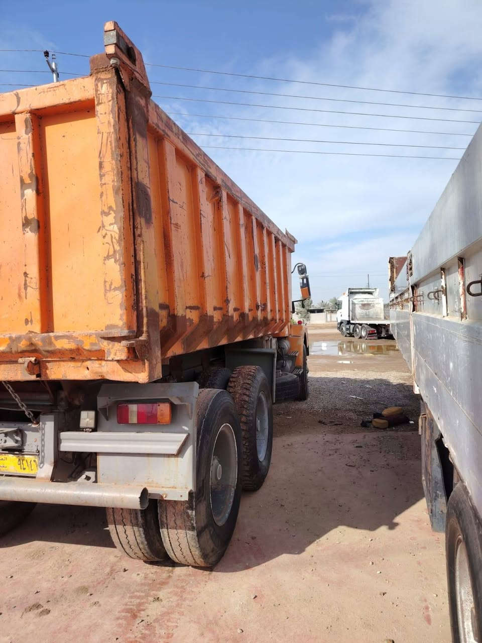 السلام عليكم البيع فالفو موديل 82بلادي محرك جي10 لا صرف لابخار الهاتف(***********)  سعر 17
