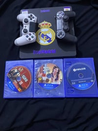 بلايستيشن4 سليم • ٥٠٠ جيجا • البصرة