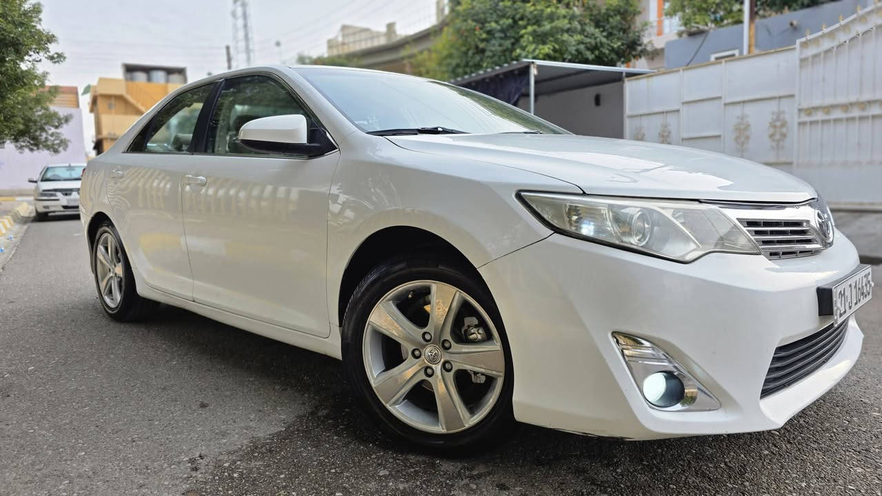 سلام عليكم للبيع فقط 
كامري موديل 2012 خليجي شركة جهان
رقم سنوية جديد هزه جديد لحد ٢٠٣١ 
سنوية بسمي شرط تحويل وكالة 
سيارة مكفولا كفاله عامة من دعاميه لد دعاميه 
قطعتين تبريد حساسات كير محرك شرط مكفولا
عنوان كركوك / طوز خورماتو  سعر ١٥٢ وبي مجال 
*********** رجئن مكلف بنشر لا تجي خاص
