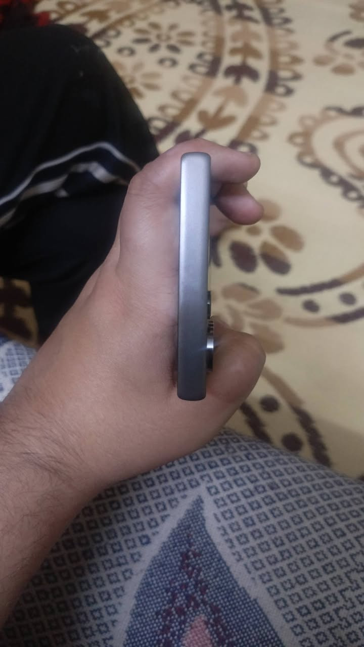 للبيع موبايل مكفول سعره 115 قفل مكاني بغداد مدينه صدر رقم *********** واتساب فقط
للبيع موبايل مكفول سعره 115 قفل مكاني بغداد مدينه صدر رقم *********** واتساب فقط
