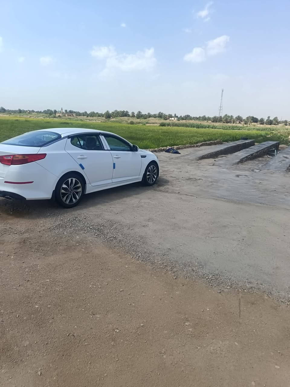 اوبتيمه 14 خليجي مكفوله كفاله عامه ماعده بنيد بدل الصلي وبيها بارد بل باب جوه المرايه محرك مفتوح ومجفت عل شرط تخم تاير جديد ماشيه ٢٤٠ حقيقي السعر 140 وبيها مجال الشراي رقم راعي السياره ‭٠٧٨٣ ٥٧٢ ٠٥١٨‬

