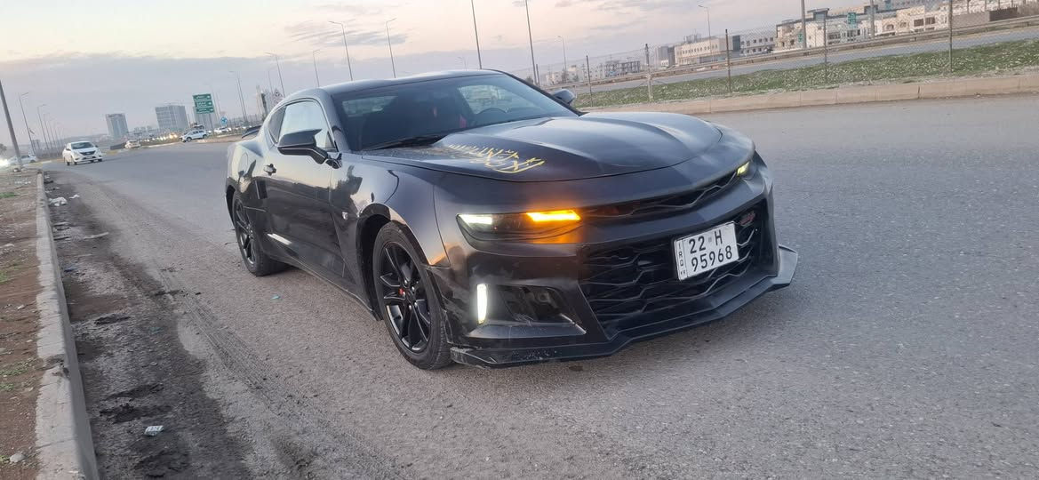 كمارو مديل 2022 رقم اربيل كلشي جديد جاهزة السيارة بيها ٤ قطع شواصي وايربكات سليمة4 سلندر تيربو سعر 135 بيها مجال ***********
