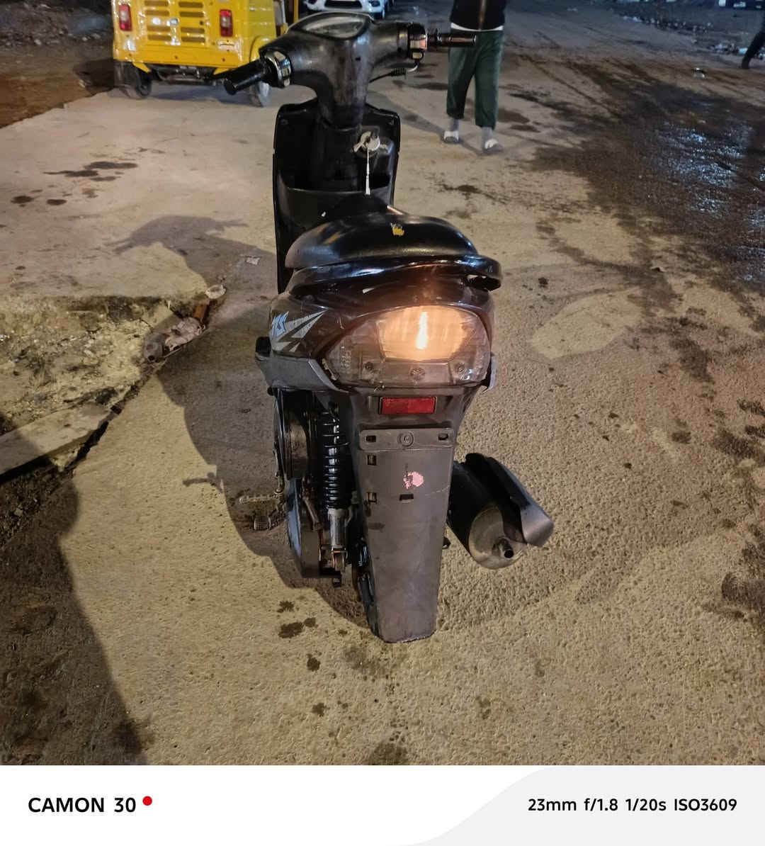 سلام عليكم درجة ماكس كفرات بلاديه مكينه مكفوله دراجه خرسه كلهه شغل عده راجز سلف يشكل مكاني بغداد ام الكبر والغزلان ***********
