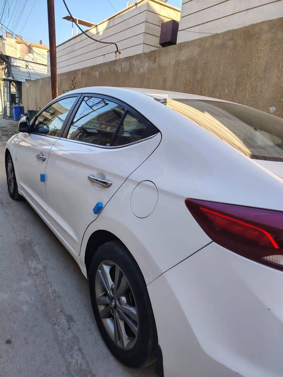 هيونداي النترا 2017 خليجي
ماشية 88 ألف كيلومتر 
مكينه وكير وصدر مكفولات جديدات 
ثلث قطع صبغ بدون دواخل 
مابيها أي خلل او نقص 

🛑 تخم تايرات جديد والشراي يتصل بي خير ويدلل🤖 

عنوان بغداد 

رقم صاحب السيارة 
***********
