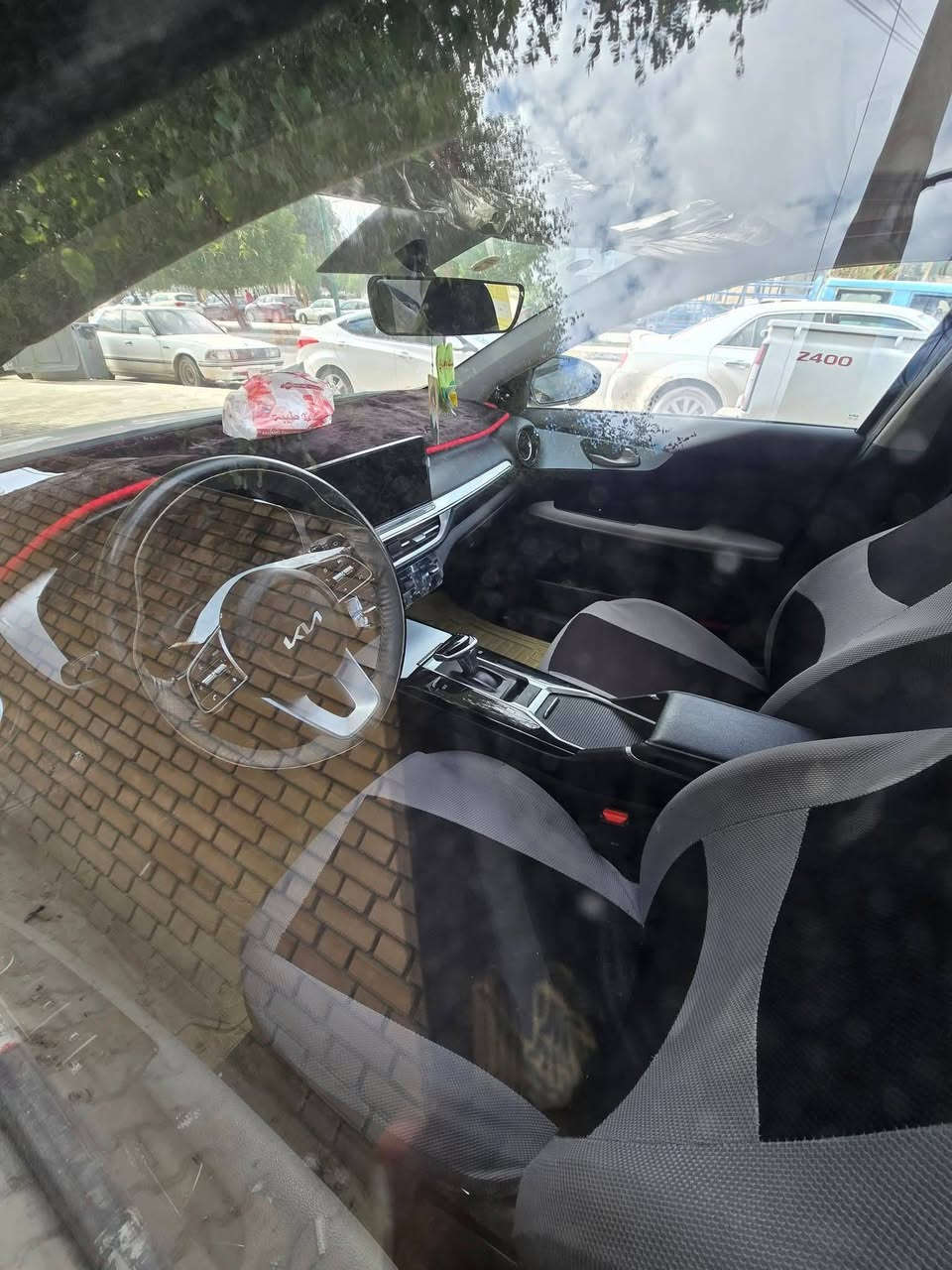 كي اثري مديل 2022 ماشيه 21 الف
بيه بارد الجاملغ بجه السايق 
العنوان النجف السعر 138 وبيه مجال بصيط


**إذا كنت صاحب هذا الإعلان وتريد حذفه لأي سبب، رجاءا أرسل رسالة إلى الدعم الفني**