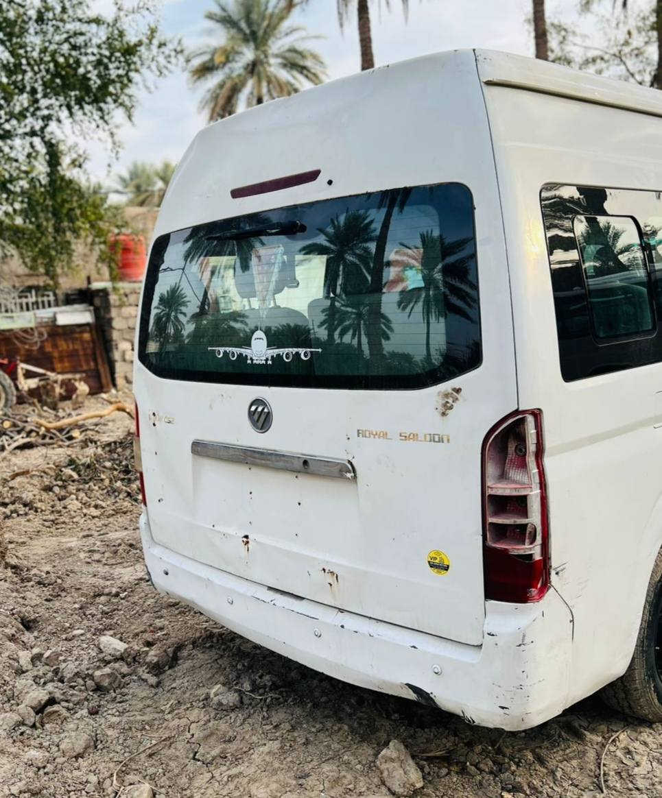 تحيه طيبه اخواني الاعزاء للبيع 
فتون جنبي 2014 مال مزاد وزارة الداخلية وكاله الاستخبارات السياره كتاب بسمي وكاله للمشتري وين ماجان تمشي بيه السياره 14 راكب 
كير ومكينه وحداديه وتخم تاير وغرفه نضيفات كشره نضيف بيه مكانات صبغ واكو بيه طخه بسيطه يم باب الخلفي السياره مابيه شي تشغل وتمشي جاهزه بس اكو بيه ترتيبات بسيط السيااره مال شغل ع باب الله حلوه ونضيفه مكاني كربلاء 
الحسينيه السعر 67$ 
رقم الهاتف ***********
