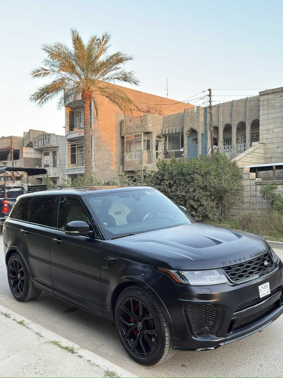 رانج روفر ®️SV نسخه 🔘carbon viber🔘
لون اسود طافي بلادي (طلب خاص)
موديل2020 ➖دبلوماسي➖
دخلت للعراق قبل 4 اشهر 
بنيد يجي كاربون فايبر بلادي
وجميع دواخل السياره من الكاربون فايبر 
بدون رقم 
محرك 8سلندر ( سوبر جارجر)
550 HP🎠
🔘700NM🔘
بيها بارد بالجاملغ وحافه البنيد فقط
السعر 560 ورقه 💵 بدون رقم 
مكان السياره بغداد الدوره 
***********
مواصفات السياره خاصه وراح اذكر المهمات
1.ابواب شفط soft close
2.جكات لرفع وخفض السياره
3.انظمه قياده عدد6
4.نظام صوت خاص بهاي الفئه مه pop corn
5.نظام سماعات مريديان
6.داتا شو
7.كشنات ريكارو خاص 
8.كشنات تبريد تدفئه مع كهرباء ومساج
9.ويل كب حجم 22 تو سايز
10.بانوراما
11.صندوك كهرباء
12.اضاءه محيطيه 
13.رادارات امامي جانبي خلفي
14.كامرات عدد 4
15.جميع النوافذ تحتوي ع هيتر لمنع الضباب
16.لايت تفاعلي 
17.حساسات اماميه جانبيه خلفيه
18.امكانيه رفع وخفض السياره بالتحكم بيها من ازار الصندوق كماواضح بالصور
19.شفتات بالمقود
20.كشنات جلد اصلي خاص بفىه SVR
21.تحكم خلفي بالمناخ
22.خزن ميموري
