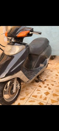 دراجة سبيزي • تحتاج كربريتر • أوراق ضايعة