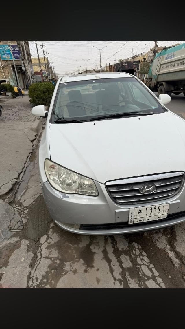 النترا خليجي مصبوغه عام بدون دواخل بدون معجون  جاملغات خلفيه وجنطه ممصبوغ بلادي مكينه 2000 رقم بغداد تحكم جهتين. فتحه سقف 
حداده جديده تخم تاير  ادامه كامله سيرفس كامل للمكينه 
مديل 2009. مكانه بغداد مدينه اورفلي 
90 وبيه مجال. ***********
