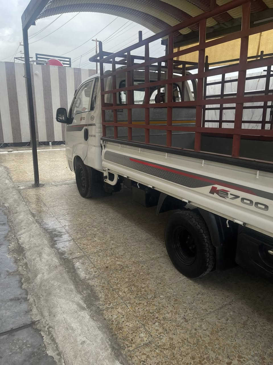 كيا بنكو حمل 2 طن 2700 موديل 2021 

المسافة المقطوعة: صفر كيلومتر 

المواصفات : 

كشافات أمامية 
كشنات جلد 
تحكم ستيرن 
بلوتوث 
جام كهرباء 
نظام ABS
ايرباك 2
ضمان شركة 
 
 السعر: 14500$
وبيهة مجال 

العنوان:
بغداد الجديده 
للاستفسار اكثر اتصل على الارقام التالية:

📞📞***********📞📞  ابوحيدر /واتساب، فايبر
