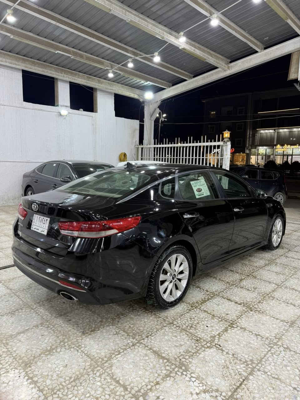 السلام عليكم كيا اوبتما 2016 فقط بنيد ايرباك دشبول السياره جاهزه مكينه شاديلها جديده سونارها موجود بالمنشور السياره ماشيه 128 جاهزه من كلشي دهن باتري جديد السياره جاهزه من كلشي ماتصرف عليها الف مثنى حره بأسمي مداور مباشر 
السعر 125 
مكانها السماوه مركز 
***********
