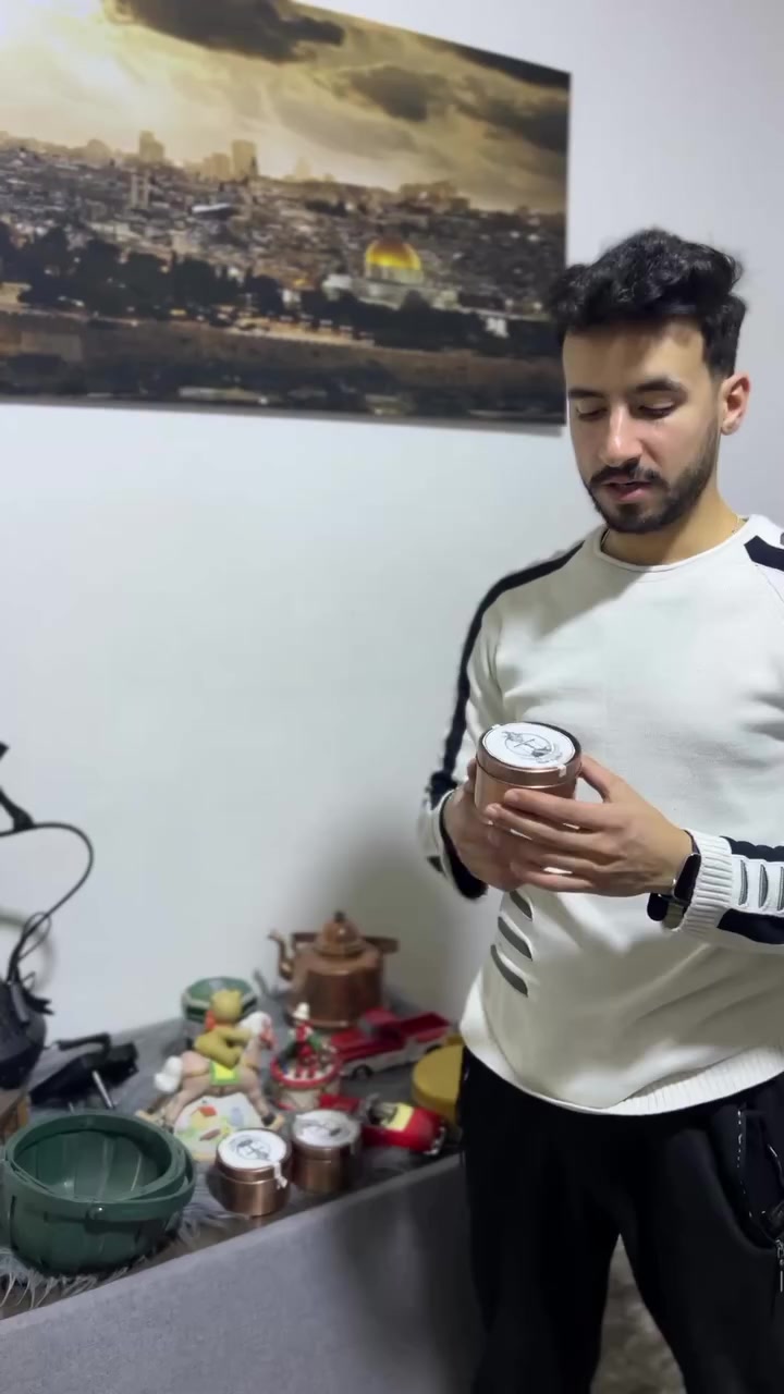 إذا بدك قطع أصلية ونادرة…

علبة جلد بابور جديدة وغير مستعملة.

تحتوي على ما يقارب 50 جلدة، مخزون قديم بحالة ممتازة 

للتفاصيل والتواصل، راسلنا عالخاص


**إذا كنت صاحب هذا الإعلان وتريد حذفه لأي سبب، رجاءا أرسل رسالة إلى الدعم الفني**