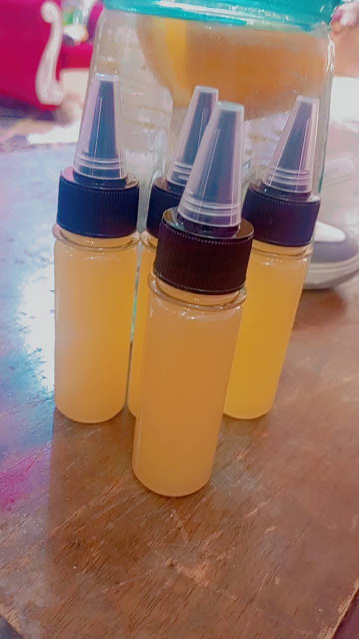 وفرتلكن زيت السمسم الاصلي 
🎗️زيت السمسم للشعر
🎗️تحفيز نمو الشعر ...
🎗️علاج الشيب المبكر ...
🎗️علاج تساقط الشعر ...
🎗️علاج جفاف الشعر ...
🎗️علاج قشرة الرأس ...
🎗️تعزيز قوة الشعر ولمعانه ...
🎗️علاج قمل الرأس ...
🎗️حماية الشعر من أشعة الشمس
عصر جديد ومع الضمان شرط الفحص قبل ماتعطي فلوس للمندوب 
للطلب على الخاص او على الواتس اب ***********
متوفر خدمة توصيل لكافة محافظات العراق 🚗🚗
