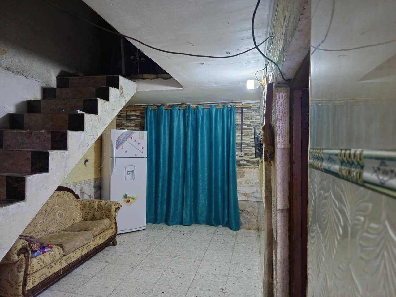 سلام عليكم
بيت للبيع مساحتة 100 متر طابق واحد الشعلة الزراعي مقابل قطاع السابع شارع حسين كابريتا والستفسار على *********** ابو سجاد
