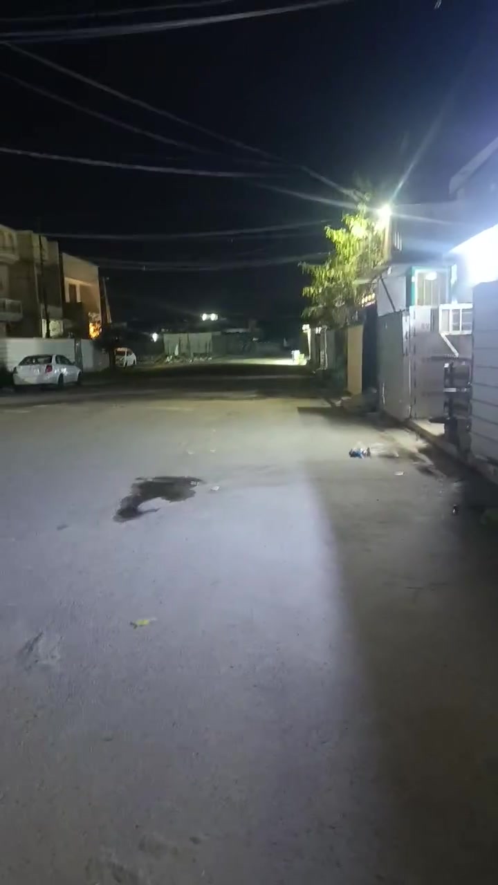 بيت تجاوز للبيع مكان حي التراث قرب شارع الشبكة
كهرباء مي مجاري اطمئن من هاي ناحيه بيت نضيف ماناقصه اي شي بس جيب غراضك وتسكن بي
ب٢٠ مليون وبي مجال
***********
