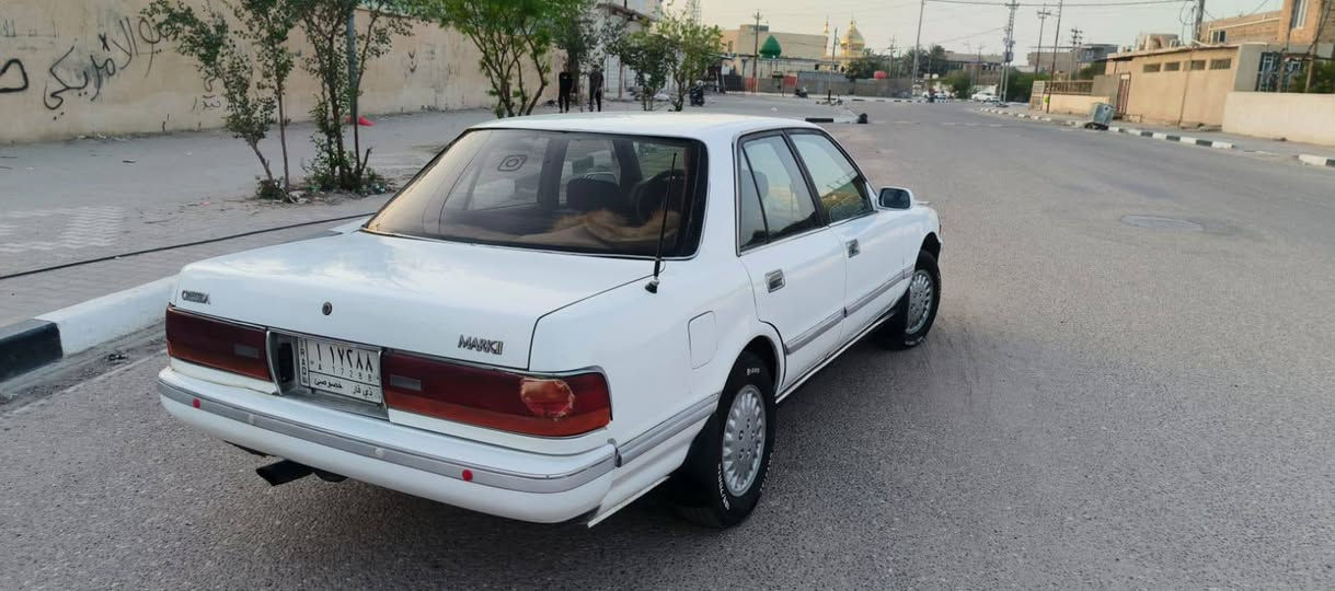 السلام عليكم لبيع كروسيدة مكفولة من الكص ونقل مكينة وكير ونجي جدد وحدادة حلوه تخم تاير كهربائيات كلهة شغالة سنوية منتهية المكان البصرة القرنة السعر 37 رقم الهاتف *********** المدينة, البصرة
