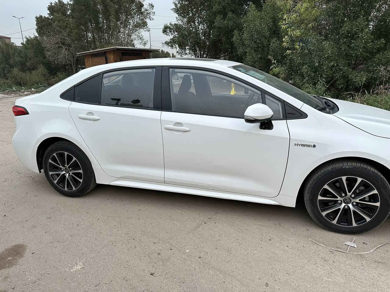 كورلا هايبرد 2023
شكل الامريكي 
فتحة
بصمه
ماشيه18الف
شاشة
كامرة 
راادار
تنبيه خروج مسار 
تبريد قطعتين
داخل مخمل
بيها بارد كد شبر باب الصدر 
باقي السيارة كفالة عامة من كلشي
السعر 142
***********
