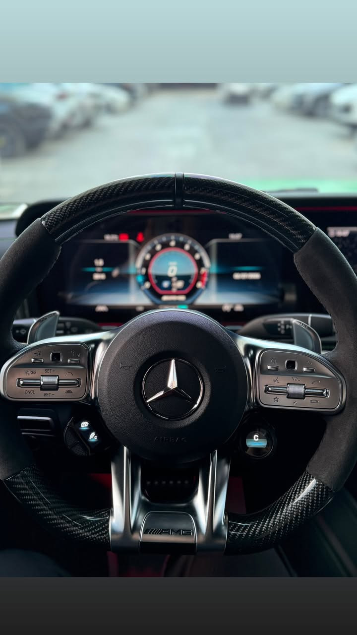 ‏Mercedes-Benz G-Class BCM 2022 
المميز للبيع وكاله bcm خليجي زيرو زيرو 
ماشيه الفين فقط لونها اصلي ومغلفه مات 
رقم بغداد ومكانها بغداد .... 💚💚 

المواصفات غنيه عن التعريف 63 اصل 
بصمه شاشات سلايد تدفئه تبريد كراسي جلد
كراسي كهرباء تحكمات سستم سماعات ردار 
حساسات كامرات الى اخررر معروف المواصفات 
----------------------------------------
الشراي يتصل وممكن ترهم مراوس حسب القناعه 
كفاله عااااامه حته من الشخط ومكانها بغداد 
الرقم : ***********
