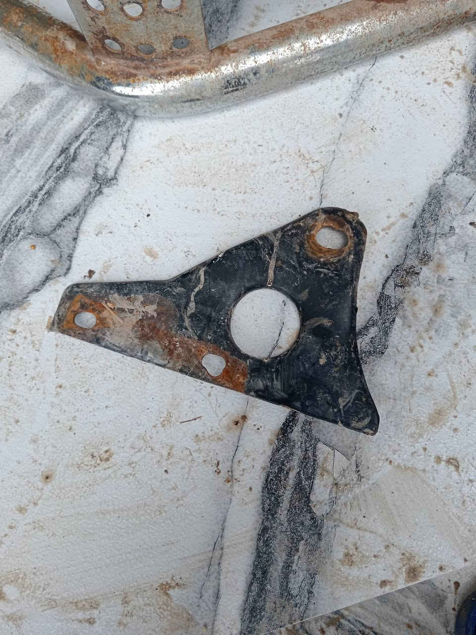 السلام غراض دراجة تايكر اي شي يعجبك من ذني اني بل خدمة كلمن وسعره وذا شلع اشوفك بيهن تحياتي مكاني بعقوبة بهرز***********
