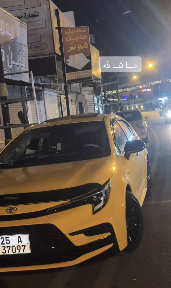 لاتكسي  شكل امريكي٢٠٢٥ حجم مكينه ١٨ SEبلاك ديشن يه عني وا حد علا واحد١/١ حته برده خلفيه داخل احمر بيتاقه بنزين بسمي سياره ***********
