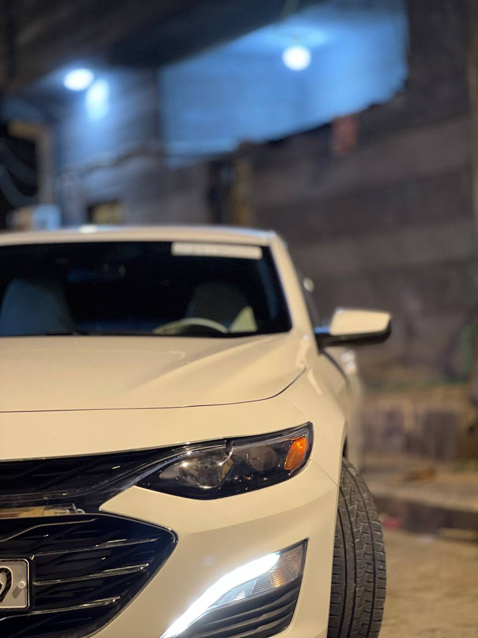 🚗 للبيع - شيفروليه ماليبو LT موديل 2024
السعر 155 وبيه مجال 
وارد امريكي قطعه وحده تبديل 
رقم بصرة باسمي تحويل ثاني يوم 
🔧 المواصفات:
 • المحرك: 1.5 لتر تيربو (1500 CC)
 • ناقل حركة أوتوماتيك
 • فئة LT السيارة فول عدة الفتحه 
.•قفل سرعه +تحديد مسار 
 • تشغيل بصمة + دخول ذكي
 • شاشة لمس 8 إنش
 • كاميرا خلفية
•ويا كب اصلي 
 • حساسات خلفية
 • بلوتوث + USB + أبل كاربلاي / أندرويد أوتو
 • مكيف أوتوماتيك
 • جنوط ألمنيوم
 • مصابيح LED نهارية
 • أنظمة أمان: ABS + الثبات الإلكتروني + وسائد هوائية
توقف ذاتي رادارات محيطيه 

 • السيارة نظيفة جداً من الداخل والخارج 
السيارة بل كارتون وبل عافيه ع الي يأخذه
العنوان:بصره قبله 
الاستفسار :***********
