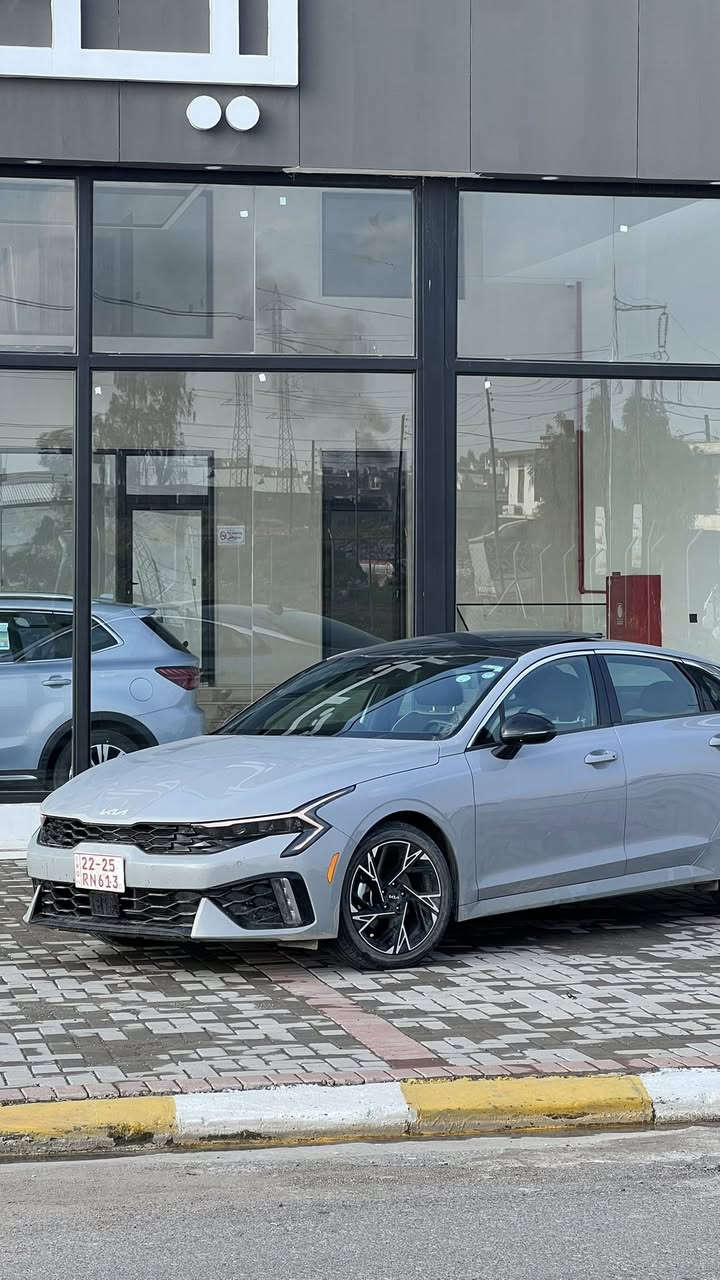 𝟐𝟎𝟐𝟓 𝐊𝐈𝐀 𝐊𝟓-𝐆𝐓.𝐋𝐈𝐍𝐄

كيا K5-GT.LINR مودیل : 2025

اللون : سمتي مميز سقف اسود 

عداد المسافة :13 الف

حجم المحرك : 2.5L ( 4,سلندر )  

ملاحطة السيارة : فقط باب خلف سايق ونص جاملغ خلفي بدون دواخل بدون ايرباكات 

كافة الايرباكات سليمة 100%

المواصفات : 𝐆𝐓.𝐋𝐈𝐍𝐄

فول فول مواصفات ١/١

فتحة سقف بانورما

كيج الكتروني

بصمة ابواب

بصمة تشغيل

تشغيل عن بعد ,𝐑𝐄𝐌𝐎𝐓𝐄 𝐒𝐓𝐀𝐑𝐓

شاشة دشبول ديجيتال

شاحن وائر ليس

كاميرا

هاند بريك بصمة

اوتو هولد ،𝐀𝐔𝐓𝐎 𝐇𝐎𝐋𝐃

اوتو ستارات،𝐀𝐔𝐓𝐎 𝐒𝐓𝐀𝐑𝐃

اوتو ستوب ,𝐀𝐔𝐓𝐎 𝐒𝐓𝐎𝐏

رادار امامي (تحديد مسار)

رادار جانبي  (نقاط عمياء)

رادار خلفي (التحذير من الاصطدام)

حساسات امامي 

حساسات جانبي

حساسات خلفي

نظام ,𝐄𝐂𝐎

نظام ,𝐍𝐎𝐑𝐌𝐀𝐋

نظام ,𝐒𝐏𝐎𝐑𝐓

تحكم استيرن

استيرن تدفئة 

كشنات جلد

كشنات كهربائي 

كشنات دفئة 

تبريد لمس

تبريد مركزي 

لايتات 𝐋𝐄𝐃 ليد عدسة زينون بيلادي

بكلايتات 𝐋𝐄𝐃 ليد بيلادي

ويل كروم

للتواصل والاستفسار 

☎️***********

‏‎عنوان📍موصل
