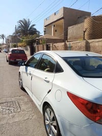 اكسنت • ٢٠١١ • محرك ١٦٠٠