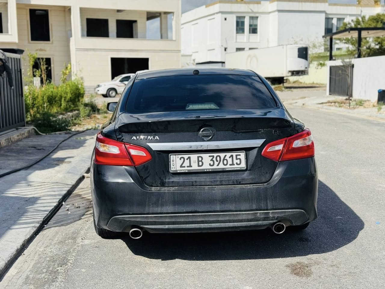 سڵاو لە هاوڕێانی خۆشەویست ئاڵتیما مۆدیلی ۲٠۱۷ s سەیارەکە دوو پارچەی بۆیاخە سەیارەکە زۆر تازەیە سەنەویو هەزەی هەتا ۲٠۳۲ تازەیە تەحویلو خەرامەی بە شەرت سەیارەکە کاڵبونۆی نیە 
ناونیشان:کەلار
کوردی٠۷۷٠۹٦۳۹٥۹٦
عەرەبی٠۷۷۲۱٠٤۲۷۱۲
