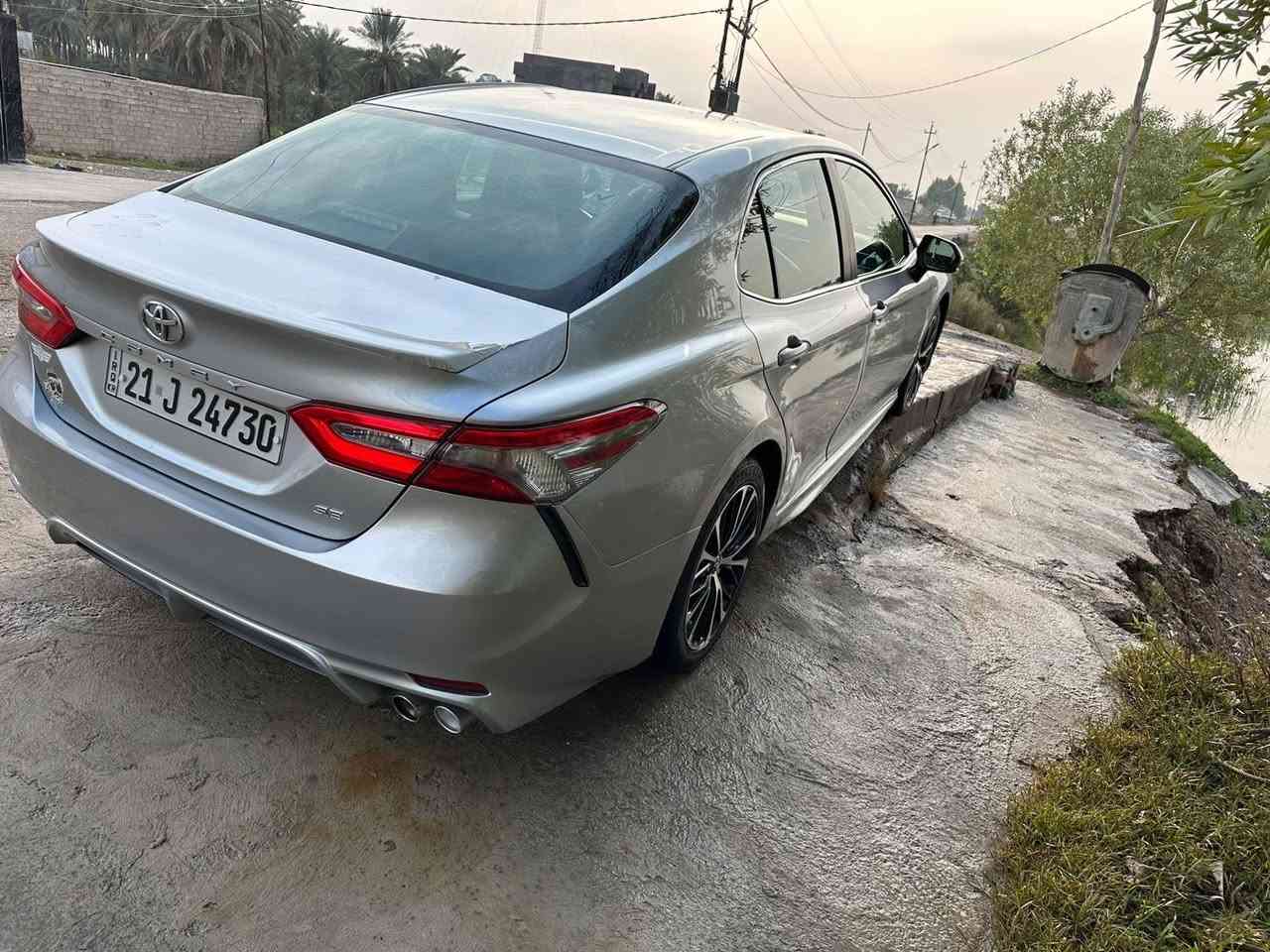 السلام عليكم Toyota كامري 2018 وارد أمريكي صور الحادث مرفقة بال منشور سيارة جديدة ماشيه 70الف￼ بدون ايرباك داخل جلد ويل 18 صدر كير مكينه مكفول كشن كهرباء سعر 200وبيه مجال مكان سياره ديالى بعقوبه الهاتف ***********
